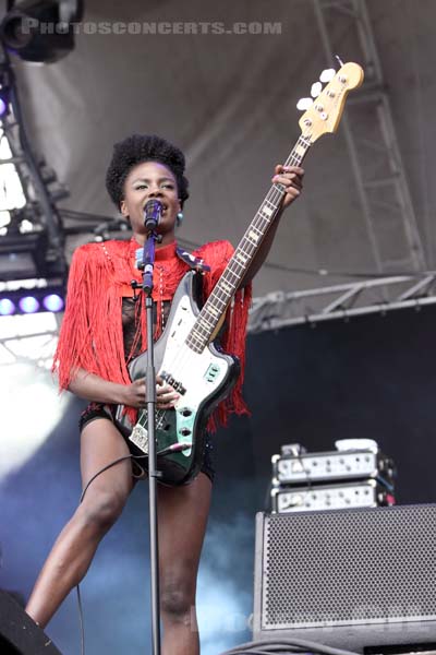 NOISETTES - 2009-08-29 - SAINT CLOUD - Domaine National - Grande Scene - 